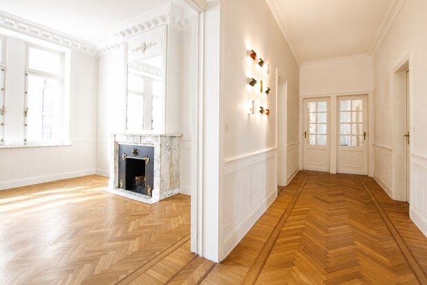 Lepoutre - Élégant appartement de style haussmannien