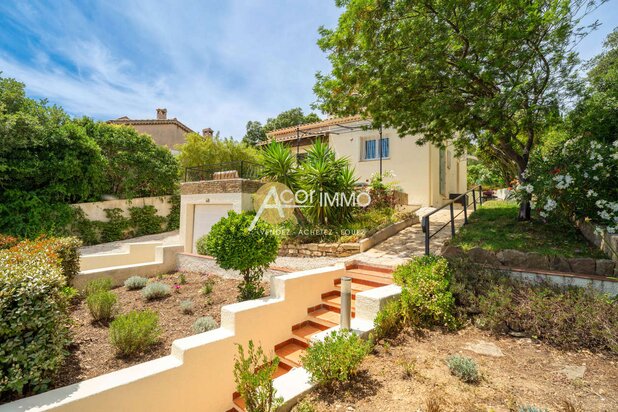 SIX FOURS LES PLAGES - VILLA T4 + GARAGE