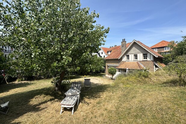 Charmante villa te koop in het Zoute dicht bij zee en strand