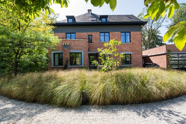 SINT-GENESIUS RODE - Art Deco villa