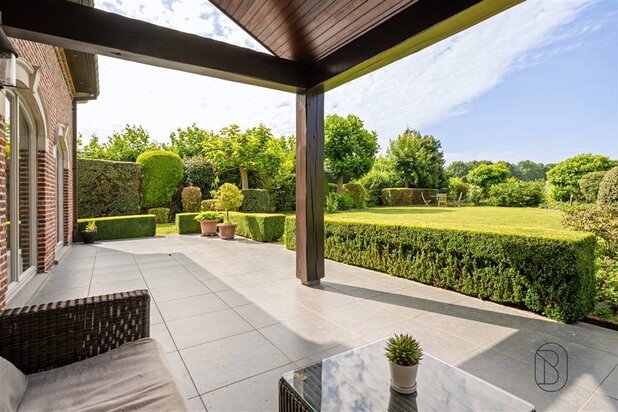 Exclusieve grote villa van 550 m² met een prachtig zicht!