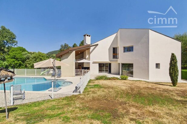 Villa a vendre a Chirens avec reference 19112109844