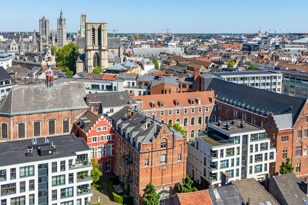 GENT – Exclusief duplex penthouse met dakterras op toplocatie in het historisch centrum