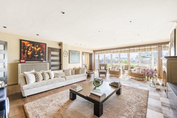 Luxueuze penthouse van 229 m² op toplocatie in Antwerpen