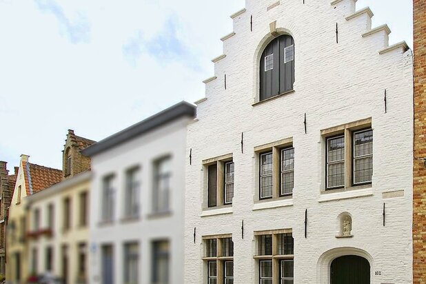 een verborgen Brugse parel tussen groen en rei
