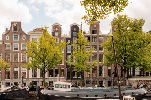 Villa te huur in AMSTERDAM met referentie 19412314347