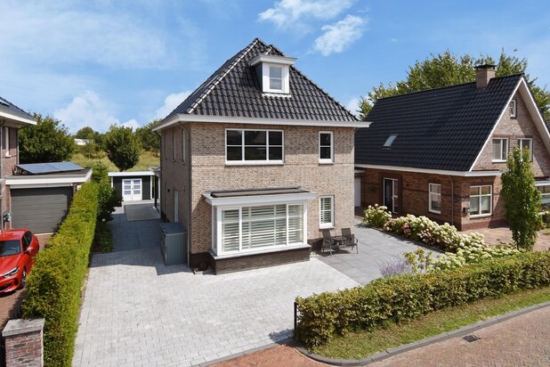 Villa te koop in Poeldijk met referentie 19912214556