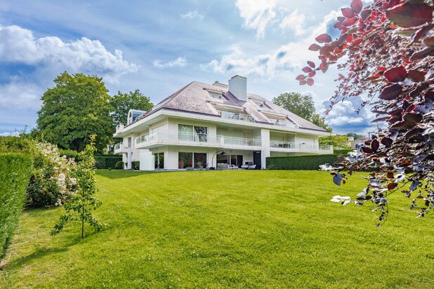 Fort Jaco Prachtig appartement van +/- 245 m² - mooie tuin