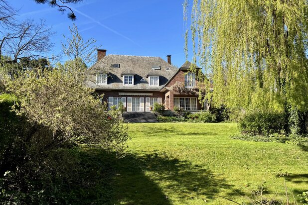 Uccle - Grande et lumineuse villa de prestige.