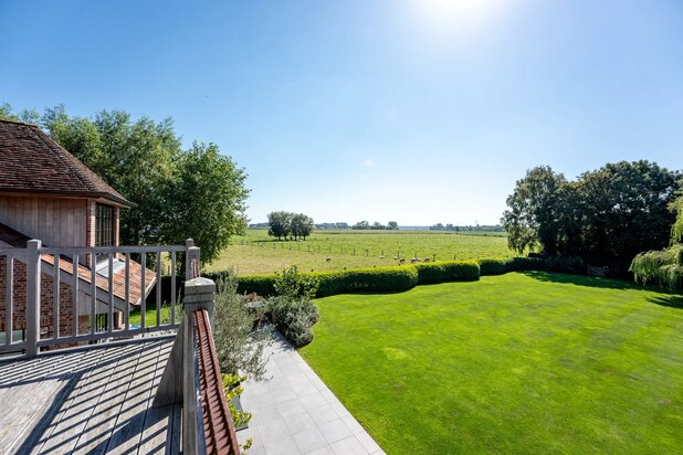 Villa Les Prés - Villa exceptionnelle entourée de verdure et d'une confidentialité absolue à Westkapelle