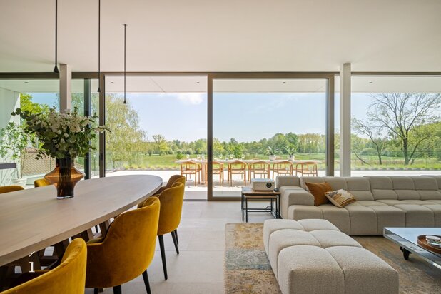 Penthouse aan de Leie met 130 m² terras en vergezicht over de Latemse Meersen
