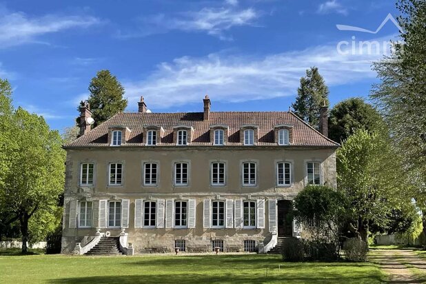 Prestige, nature et fort potentiel pour ce domaine à 45 mn de Paris