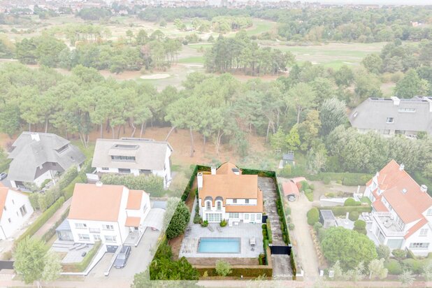 Exclusieve villa op eerste lijn aan de golf in de Magere Schorre