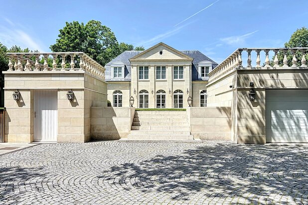 Prachtig Huis in zijn groendecor