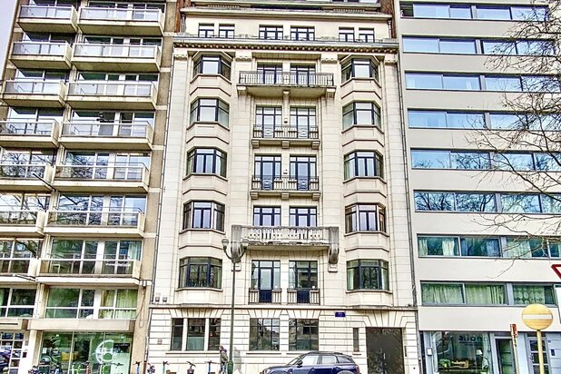 Châtelain/Louise – Bel appartement 2 chambres