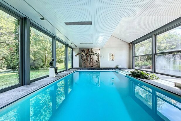 Ukkel - Sublieme Corbiau villa op een prachtig bebost perceel