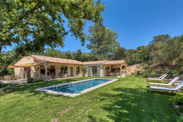 Exceptional villa, in the heart of the Gulf of Saint-Tropez...