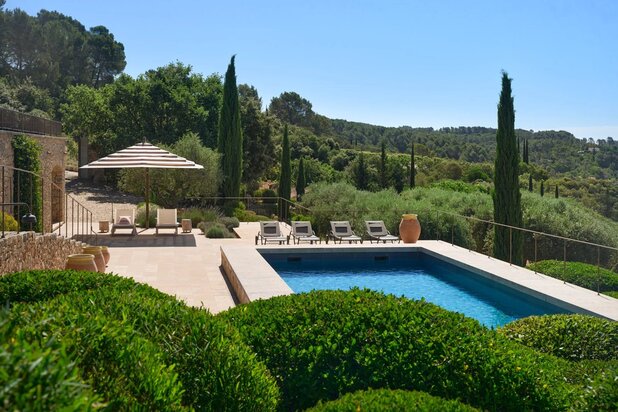 A Curated Provençal Masterpiece Overlooking the Maures Mountains