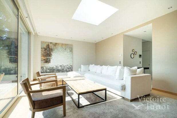 Schitterende duplex penthouse + terras + garage