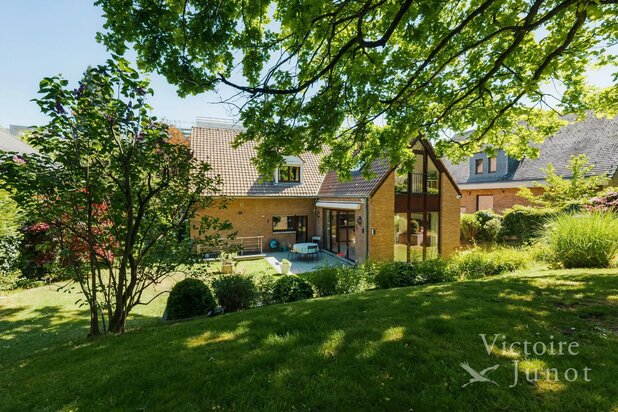 Villa in excellent condition located in a residential neighborhood of Uccle