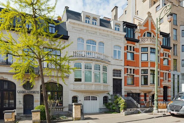 Recent gerenoveerd elegant herenhuis