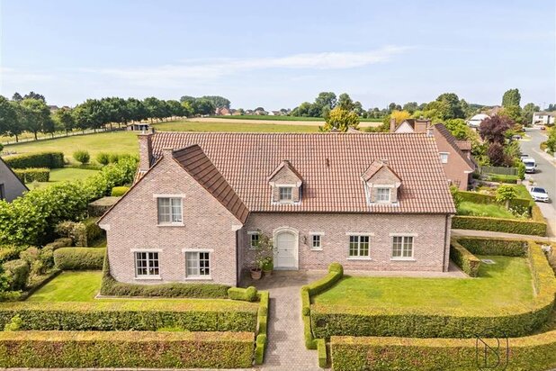 Exclusieve grote villa van 550 m² met een prachtig zicht!
