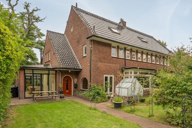 Villa te koop in BUSSUM met referentie 19212621214