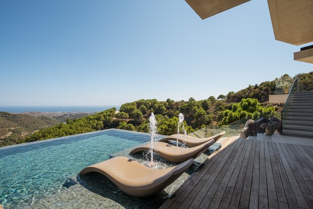 Luxe eco-vriendelijke villa met uitzicht op zee in Monte Mayor, Benahavis