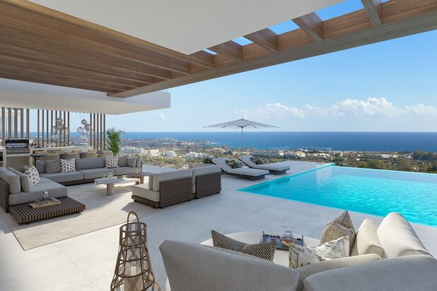 Prachtige nieuwbouwvilla met adembenemend uitzicht op zee aan de nieuwe Golden Mile, Estepona