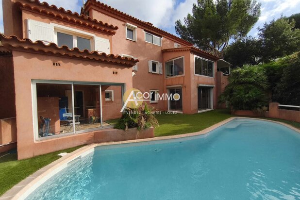 LA SEYNE SUR MER - FABREGAS - VILLA T7 + DOUBLE GARAGE