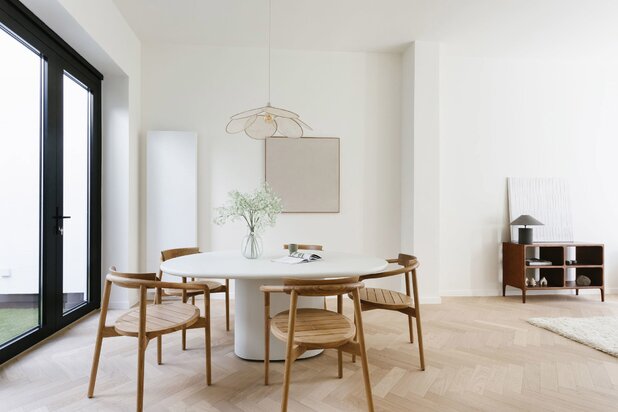 Lichtrijke herenwoning op toplocatie in hartje Antwerpen.