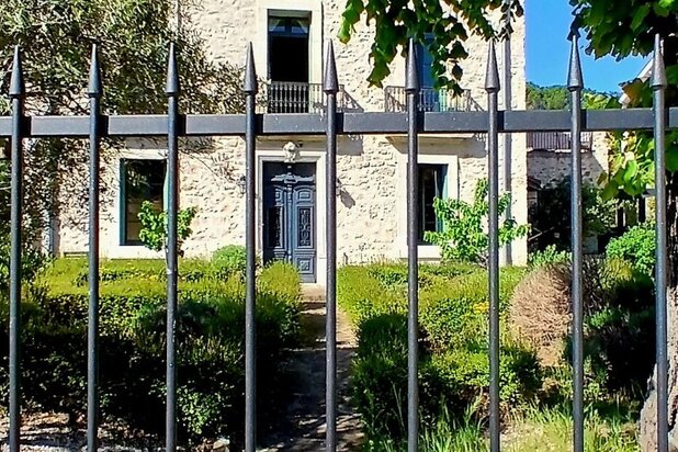 Maison individuelle à vendre à Lamalou Les Bains – 7 chambres – 261 m²