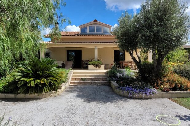 Maison individuelle à vendre à Laurens – 4 chambres – 180 m²