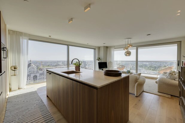 Luxurious living on the 19th floor of the Antwerp Tower