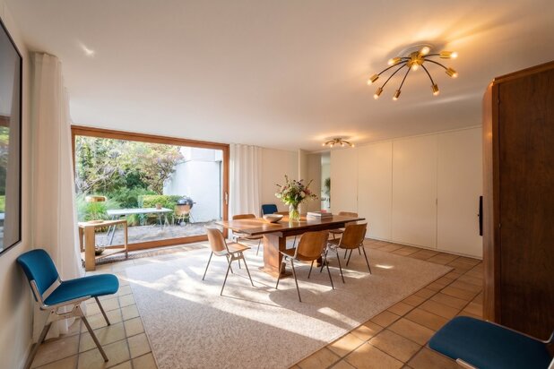 Prins van Oranje - Modernistische villa van Marc Corbiau
