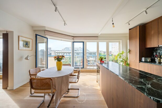 Prachtige penthouse met panoramisch uitzicht op de Leie
