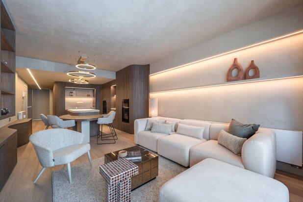 Luxueus gerenoveerd appartement met zijdelings zeezicht in Knokke