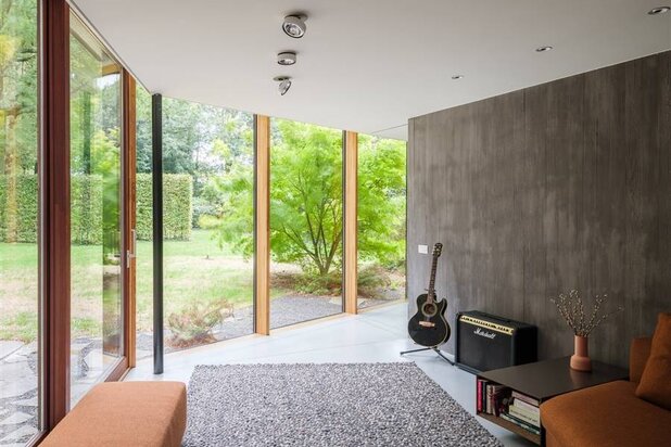 Architecturale villa met zuidtuin op toplocatie in De Pinte