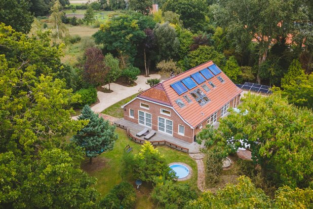 Villa for sale at Sellingen with reference 19612826791