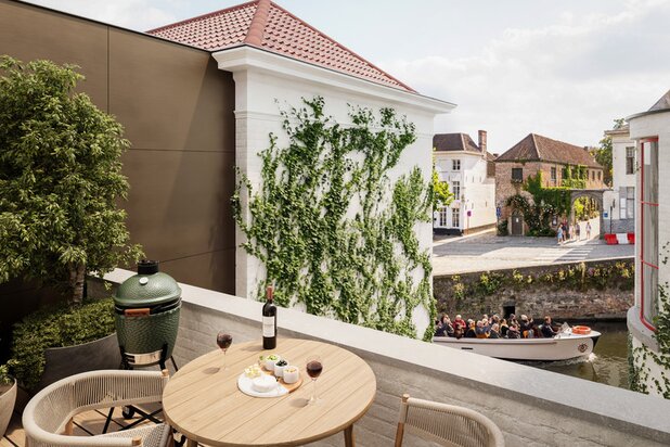 RESIDENTIE GRUUTHUYSE - EXCLUSIEF HOEKAPPARTEMENT MET ZICHT OP DE DIJVER