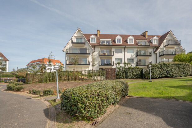 Appartement met zonnig terras en zeezicht in exclusieve villaresidentie nabij de Wandeldijk...