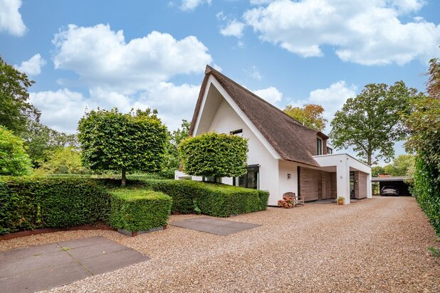 Villa te koop in Bergen met referentie 19512429035