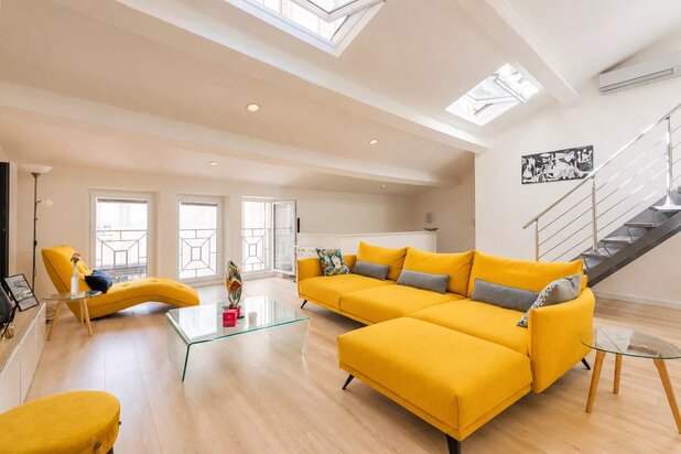 CANNES BANANE — ADRESSE PRESTIGIEUSE — MAGNIFIQUE LOFT DUPLEX 4 P DE 115 M²LC