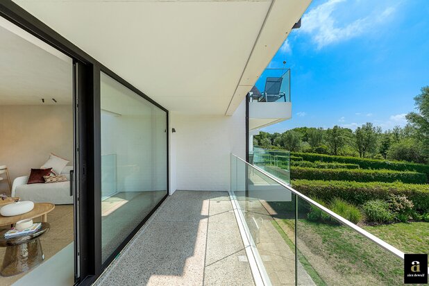 Gerenoveerd appartement in een villa residentie in het Zoute