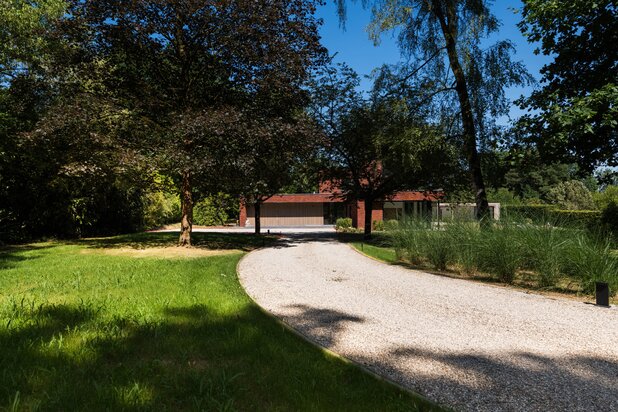 brand-new villa in 