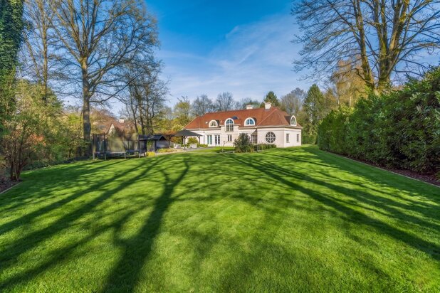 Ruime villa te koop in Belsele