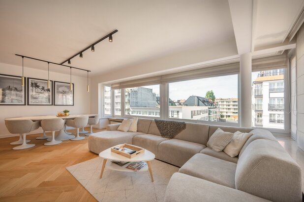 Lichtrijk hoekappartement met 3 slaapkamers op centrale ligging te Knokke