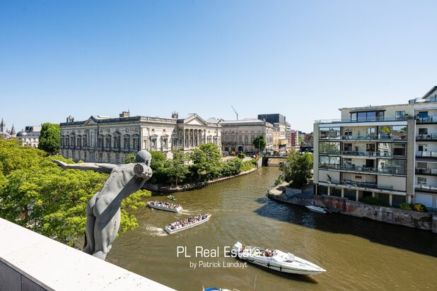 ***** Iconische penthouse met Leiezicht & solarium/dakterras, ... *****