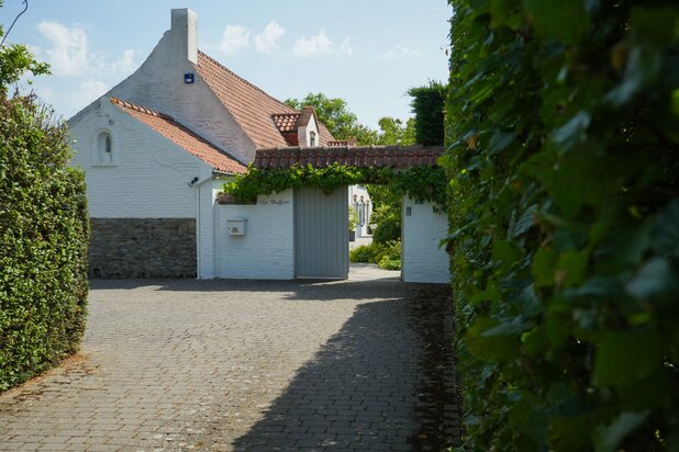 Charming Character Farmhouse in a Peaceful Countryside Setting