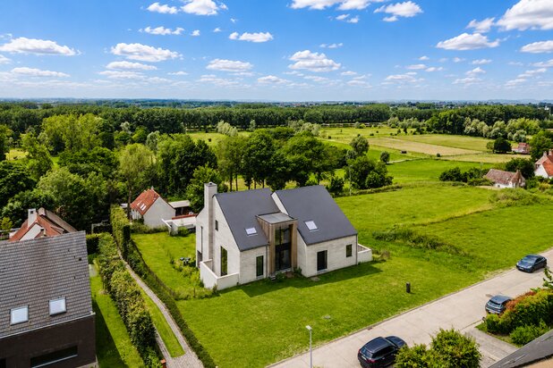 Shell-stage duplex flat in Dikkelvenne